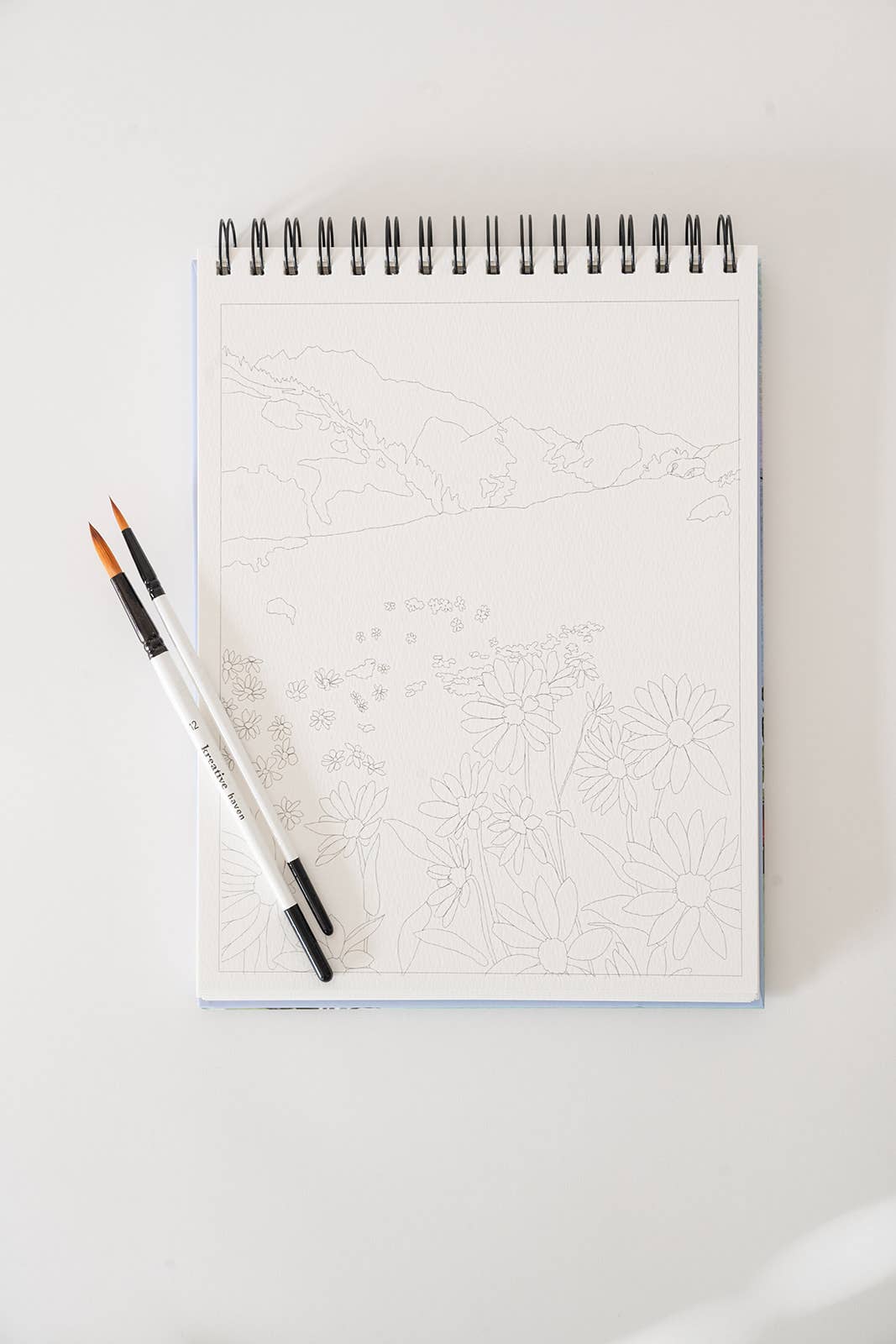 Landscape watercoloring book - outlines with video tutorials