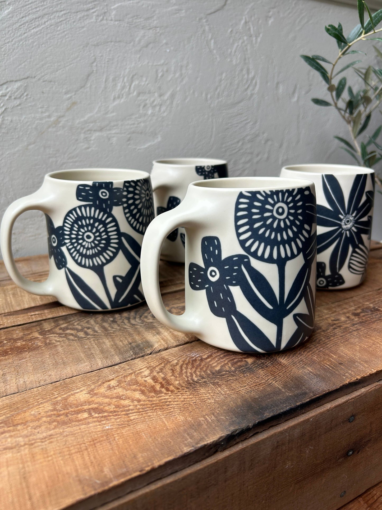 Reproduction Floral Mug Collection setof4