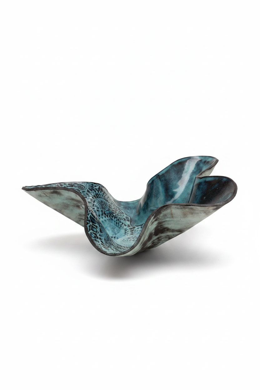 Pottery Scalloped Bowl with Print, Blue