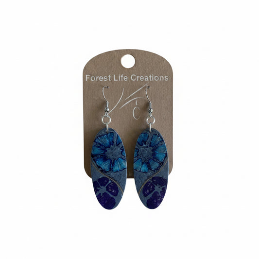 Chlorociboria w/resin-blue flower
