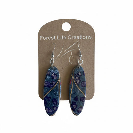 Chlorociboria w/resin-inlaid gold lines